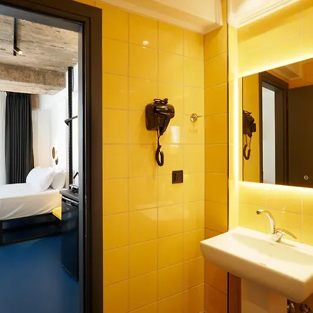 Hostel Odd *