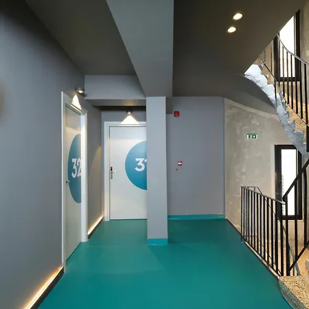 Odd Hostel